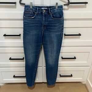 Good America Good Curve High Rise Skinny Jean size 28